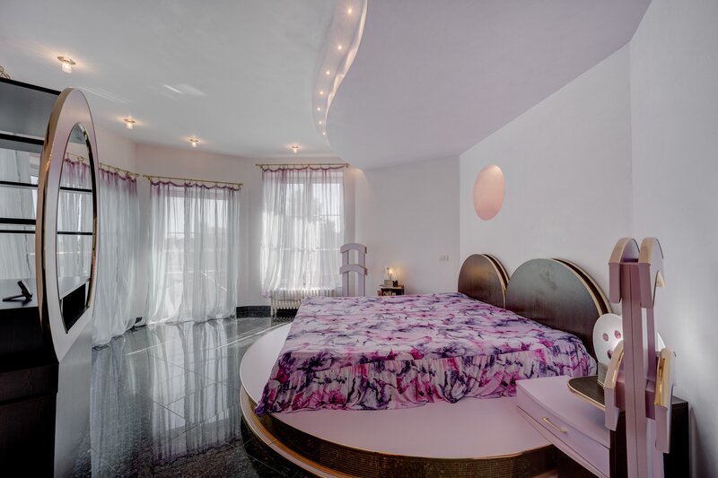 Corbeanca, Laguna Albastra